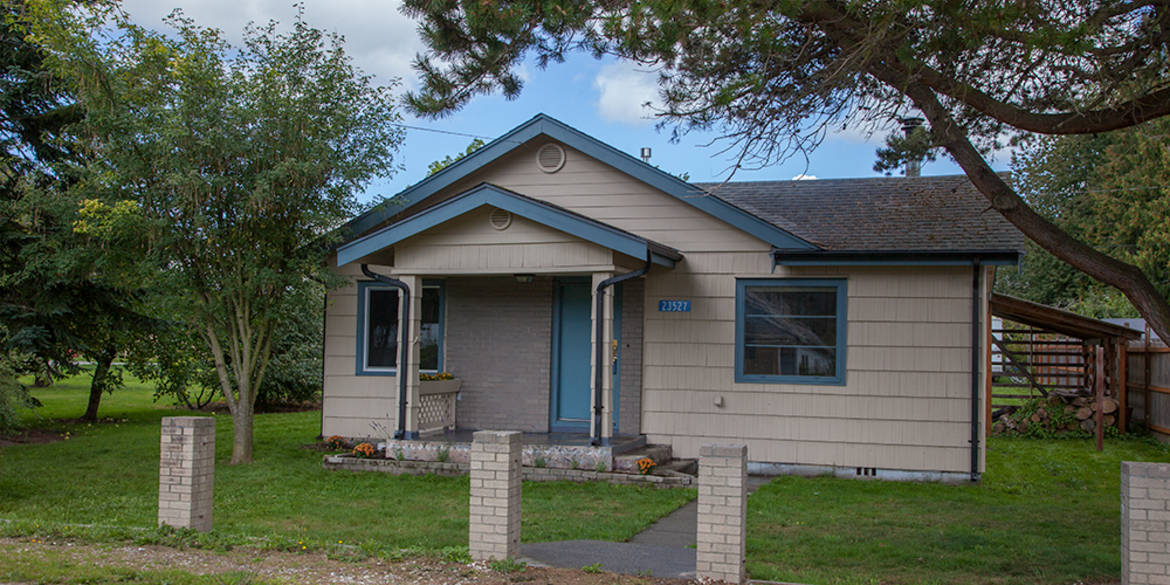 Brivity 23527 Whiting Street Clearlake, WA 98235