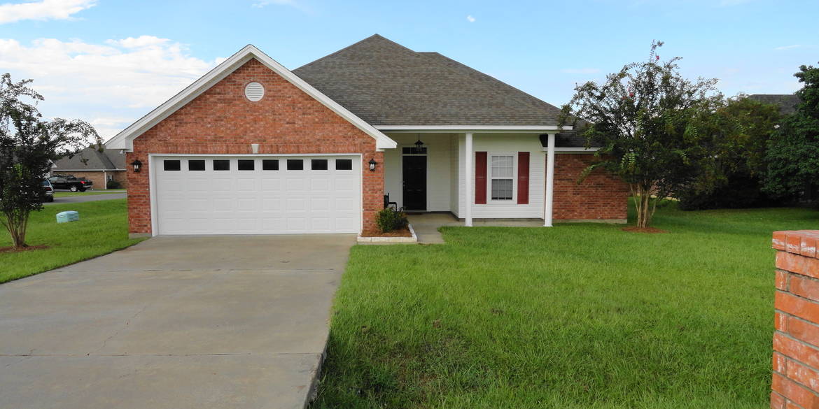 Brivity 201 Curry Creek Circle Calhoun, LA 71225