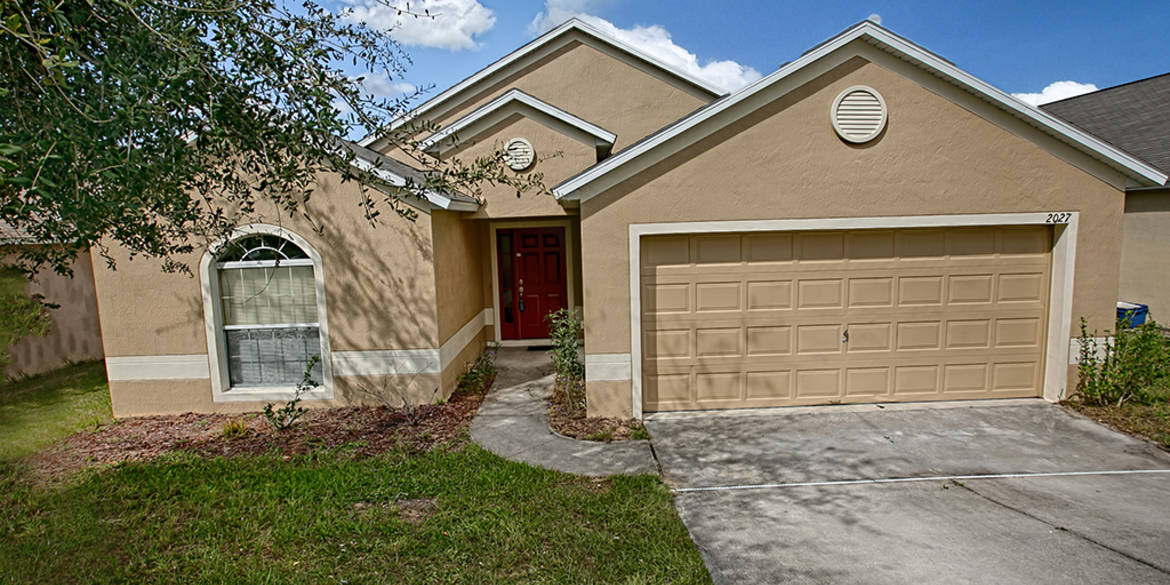 Brivity 2027 Newtown Rd Groveland, FL 34736