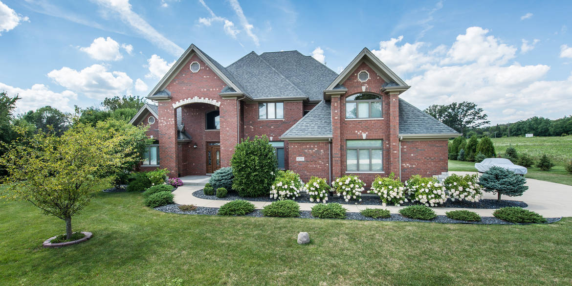 Brivity 14344 Dixon Ln Homer Glen, IL 60491