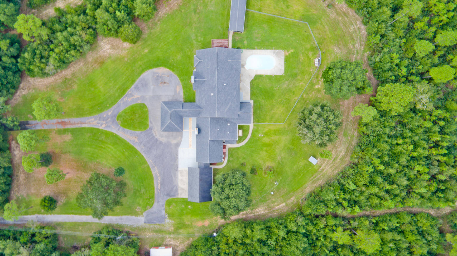 2025 W. Kingsfield Road Cantonment, FL 32533