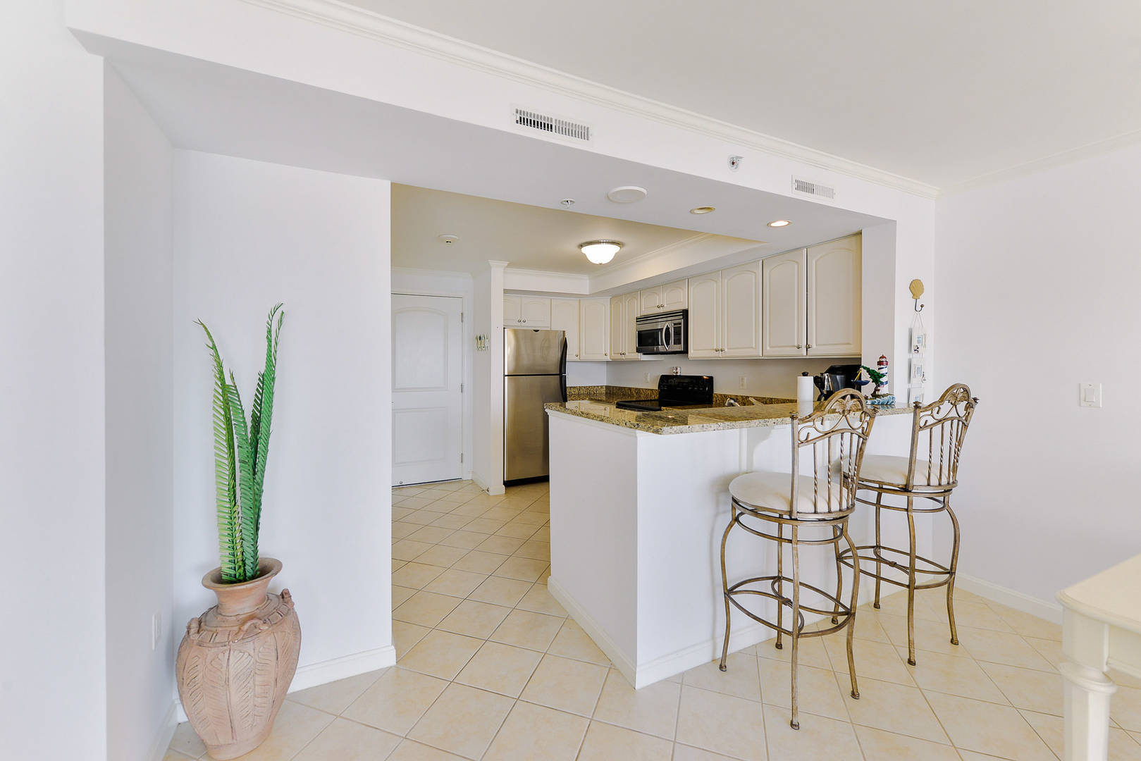 4201 Coastal Hwy #605 Makai Ocean City, MD 21842