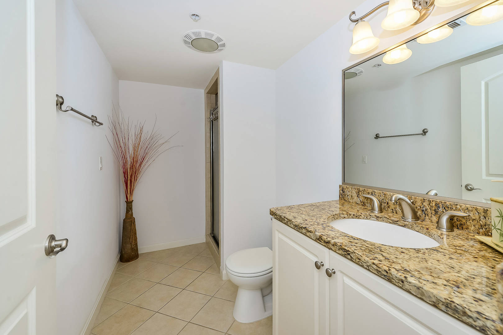 4201 Coastal Hwy #605 Makai Ocean City, MD 21842