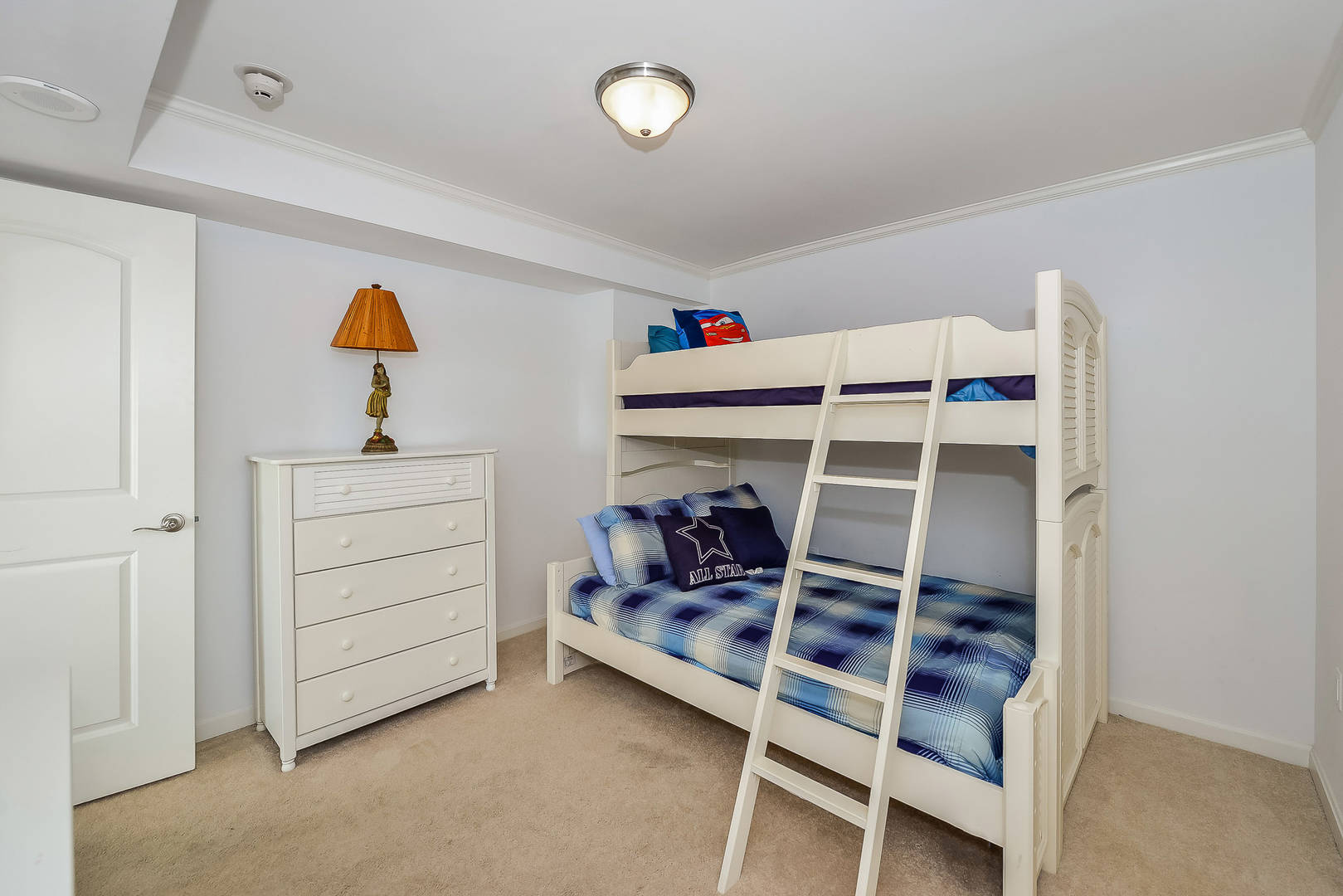 4201 Coastal Hwy #605 Makai Ocean City, MD 21842