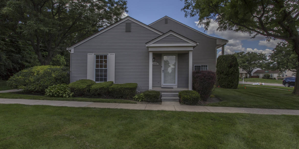 Brivity 23439 Stonehenge Novi, MI 48375