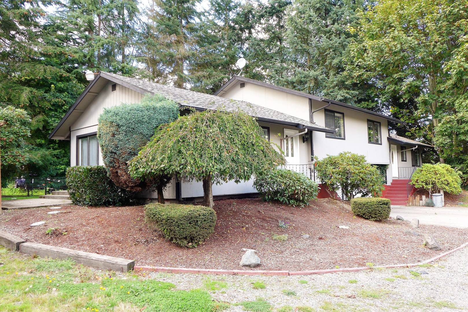 1110-1106 31st Ave SW Puyallup, WA 98373