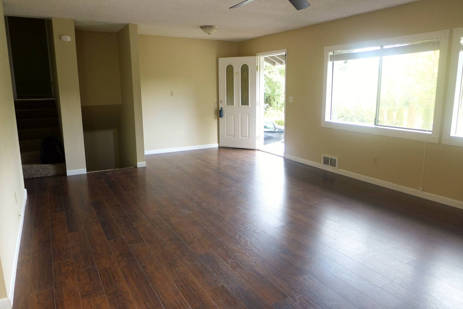 1110-1106 31st Ave SW Puyallup, WA 98373