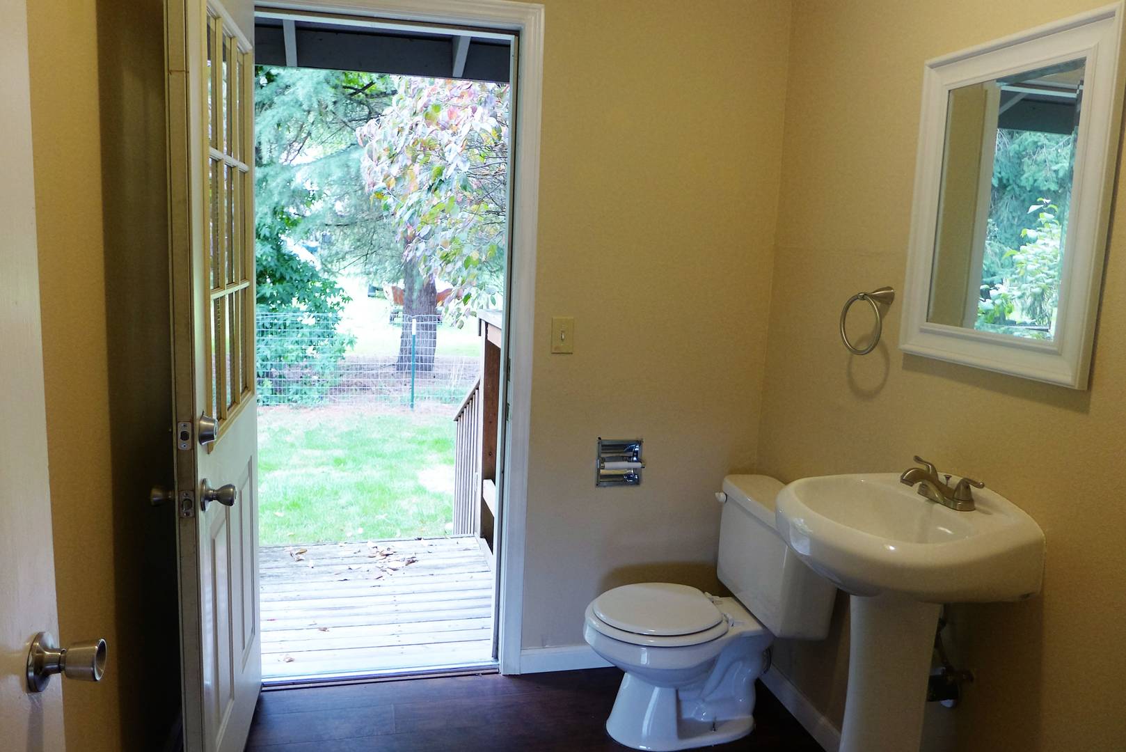 1110-1106 31st Ave SW Puyallup, WA 98373