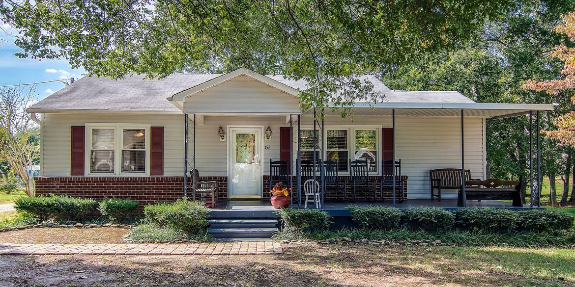 Brivity 156 Mayo Road Cowpens, SC 29330