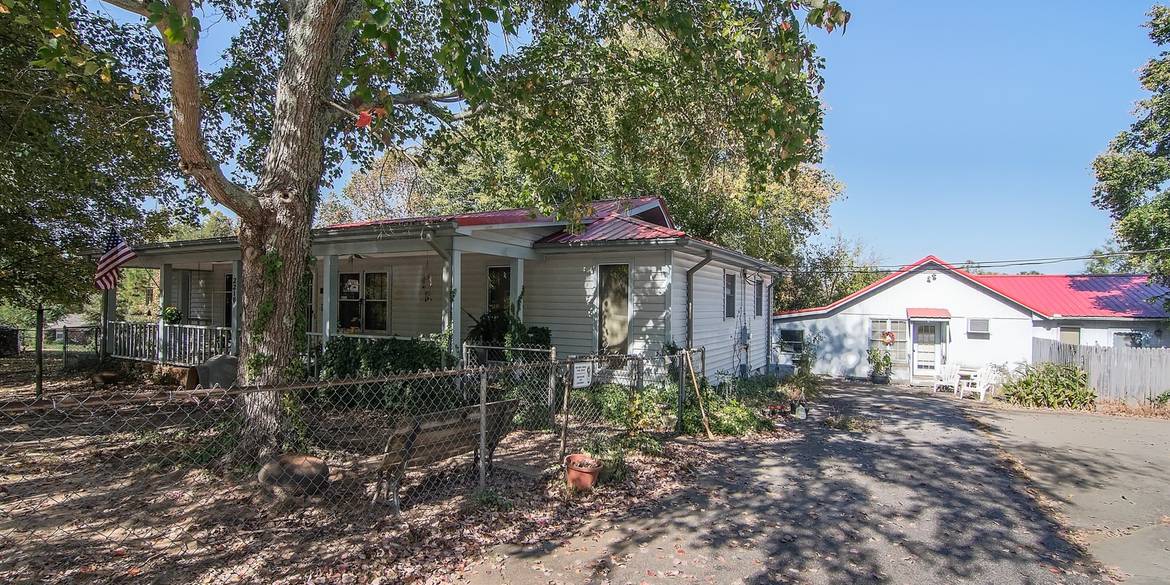 Brivity 2216 Old Pendleton Easley, SC 29642