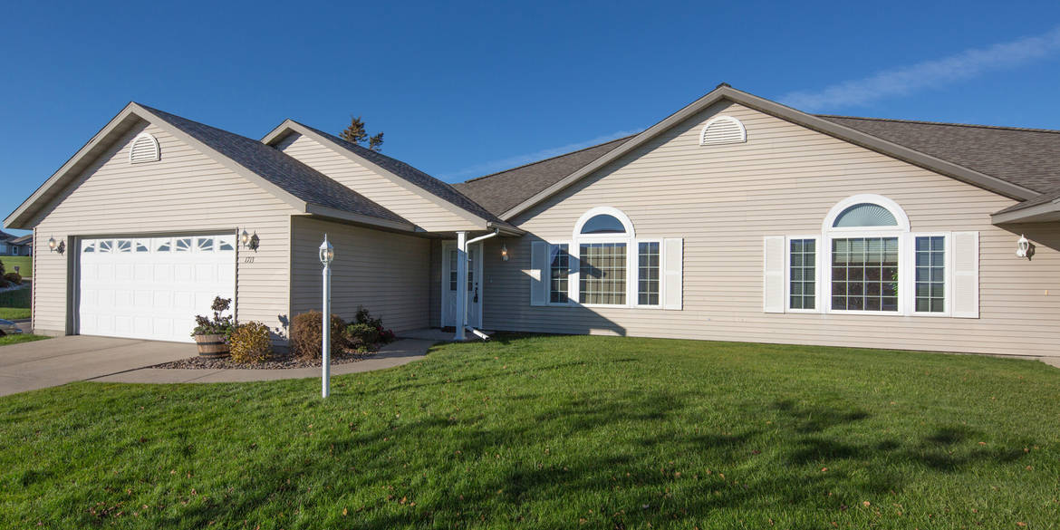 Brivity 1713 Aspen Ln Fergus Falls, MN 56537