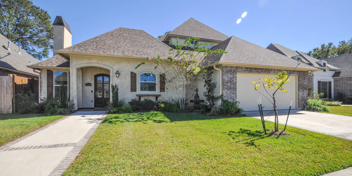 Brivity 313 Barkhill Drive Lafayette, LA 70508