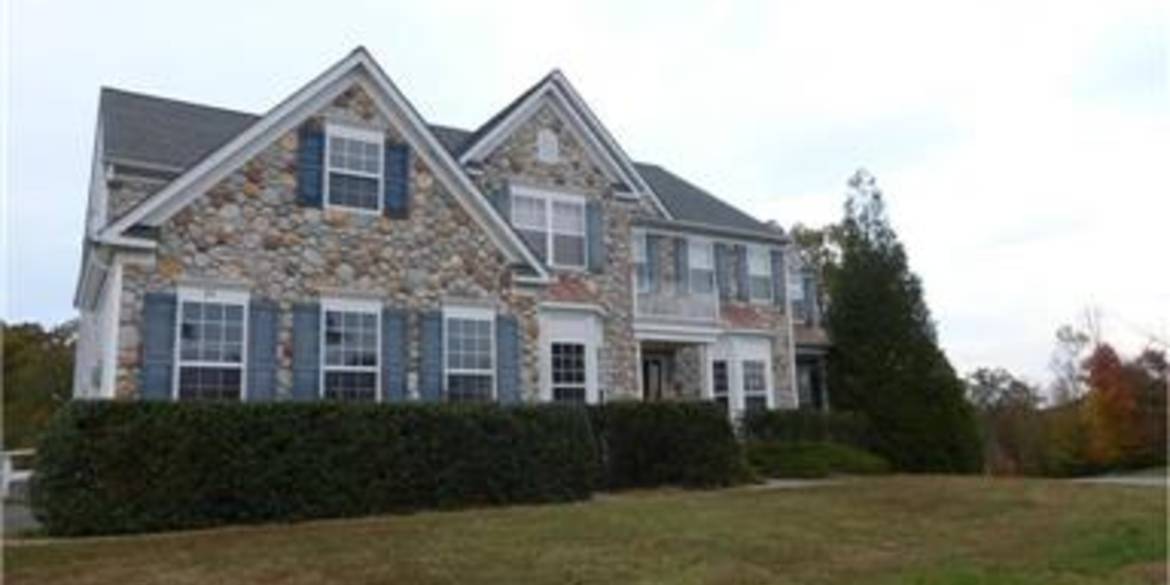 Brivity 84 River Ridge Lane Fredericksburg, VA 22406
