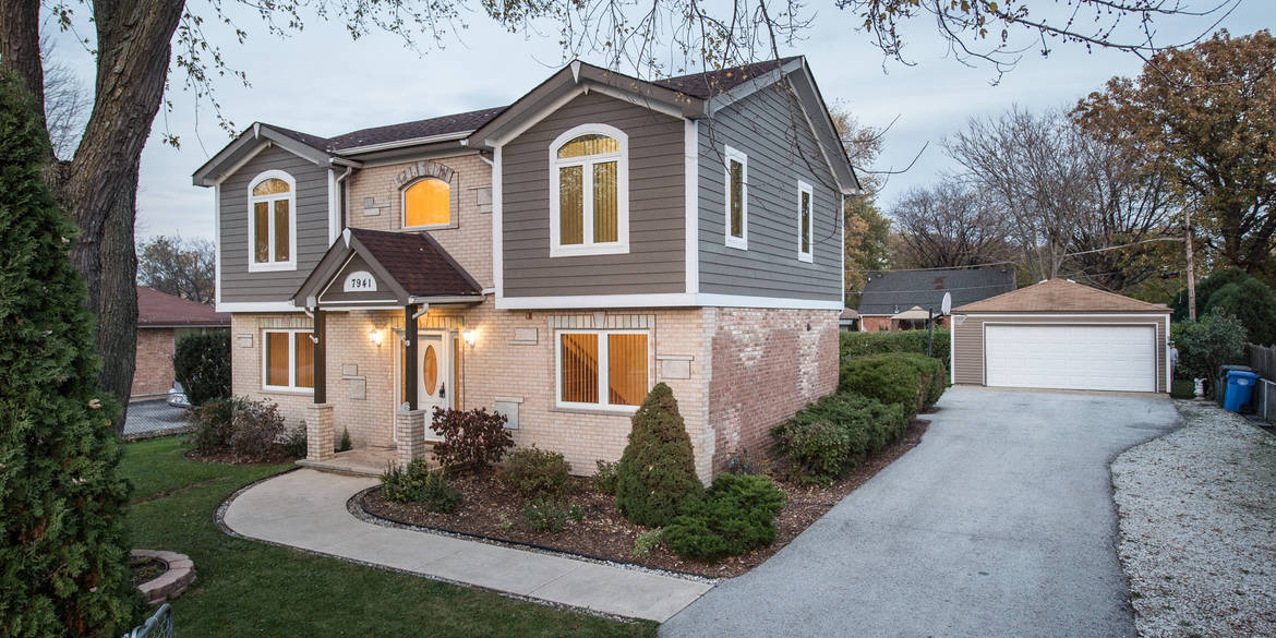 Brivity 7941 S 87th Ct Justice, IL 60458