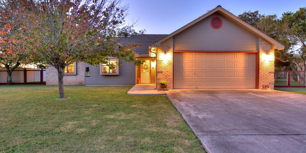 Brivity 446 Spring River Martindale, TX 78655