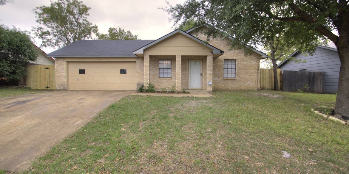Brivity 816 Pine Mountain Dr. Burleson, TX 76028