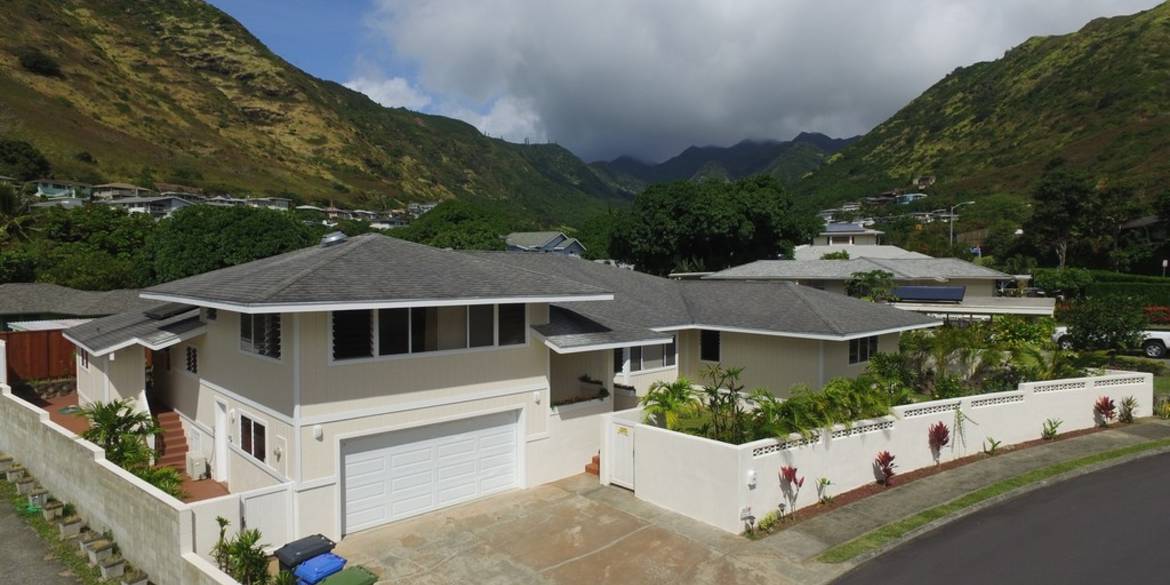 Brivity Min Yong • 952 Lawelawe Street Honolulu, HI 96821