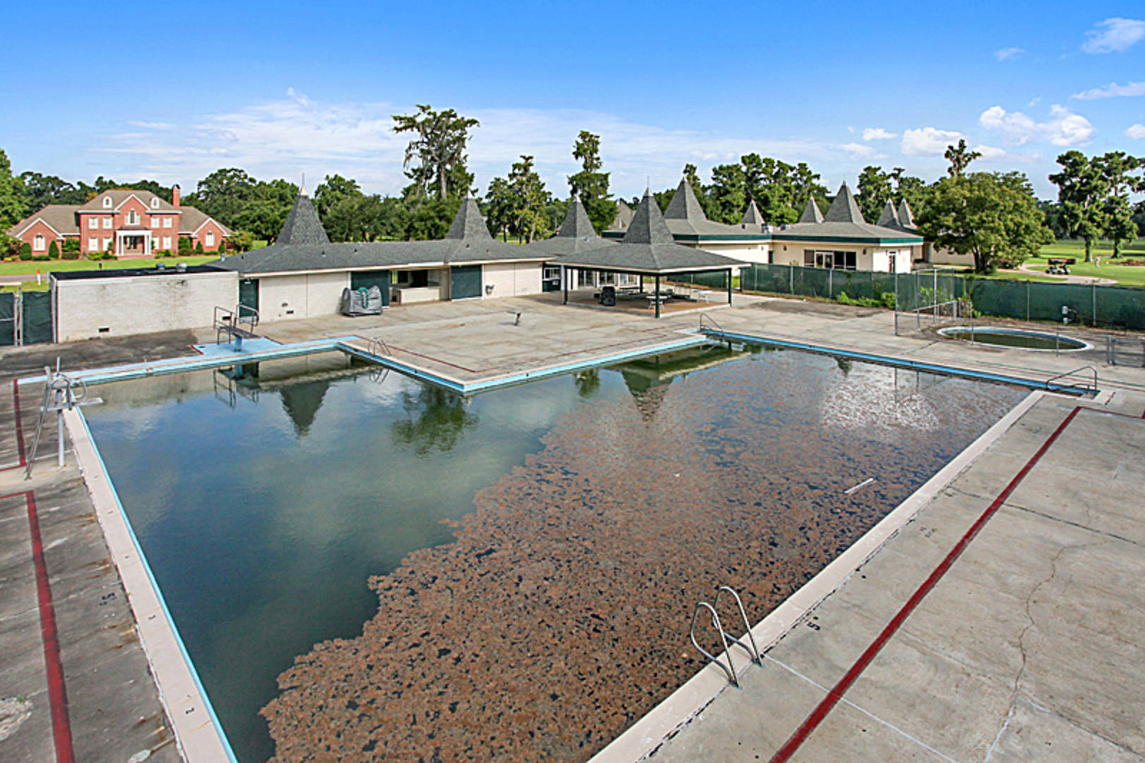 Brivity 500 Willowdale Blvd. Luling, LA 70070 Virtual Tour