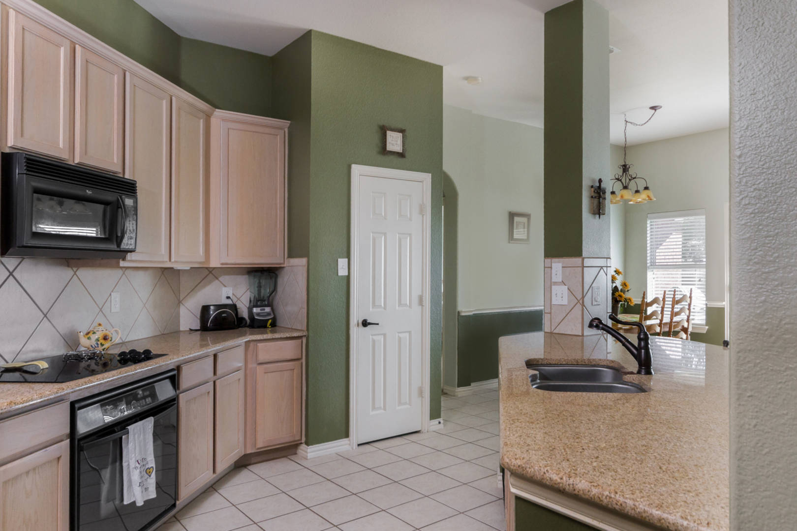 1326 McAlpin Rd. Midlothian, TX 76065