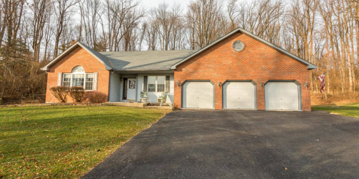 Brivity 283 Mountaintop Rd Reinholds, PA 17569