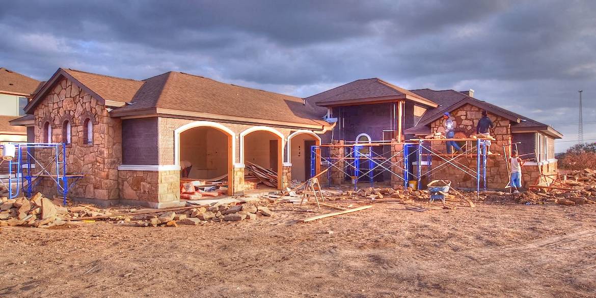 Brivity 311 Saw Grass Cove TX 78633