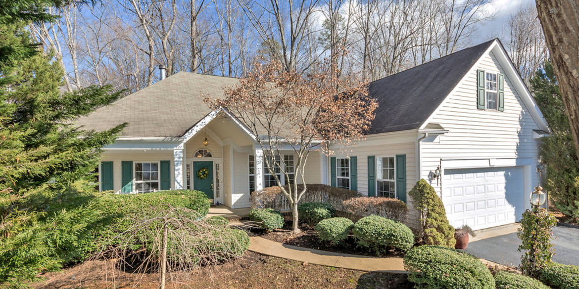 Brivity 1535 Cherry Bark Lane Charlottesville, VA 22911