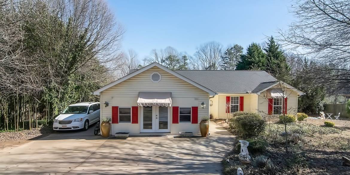 Brivity 687 Robinson Rd. Greer, SC 29651