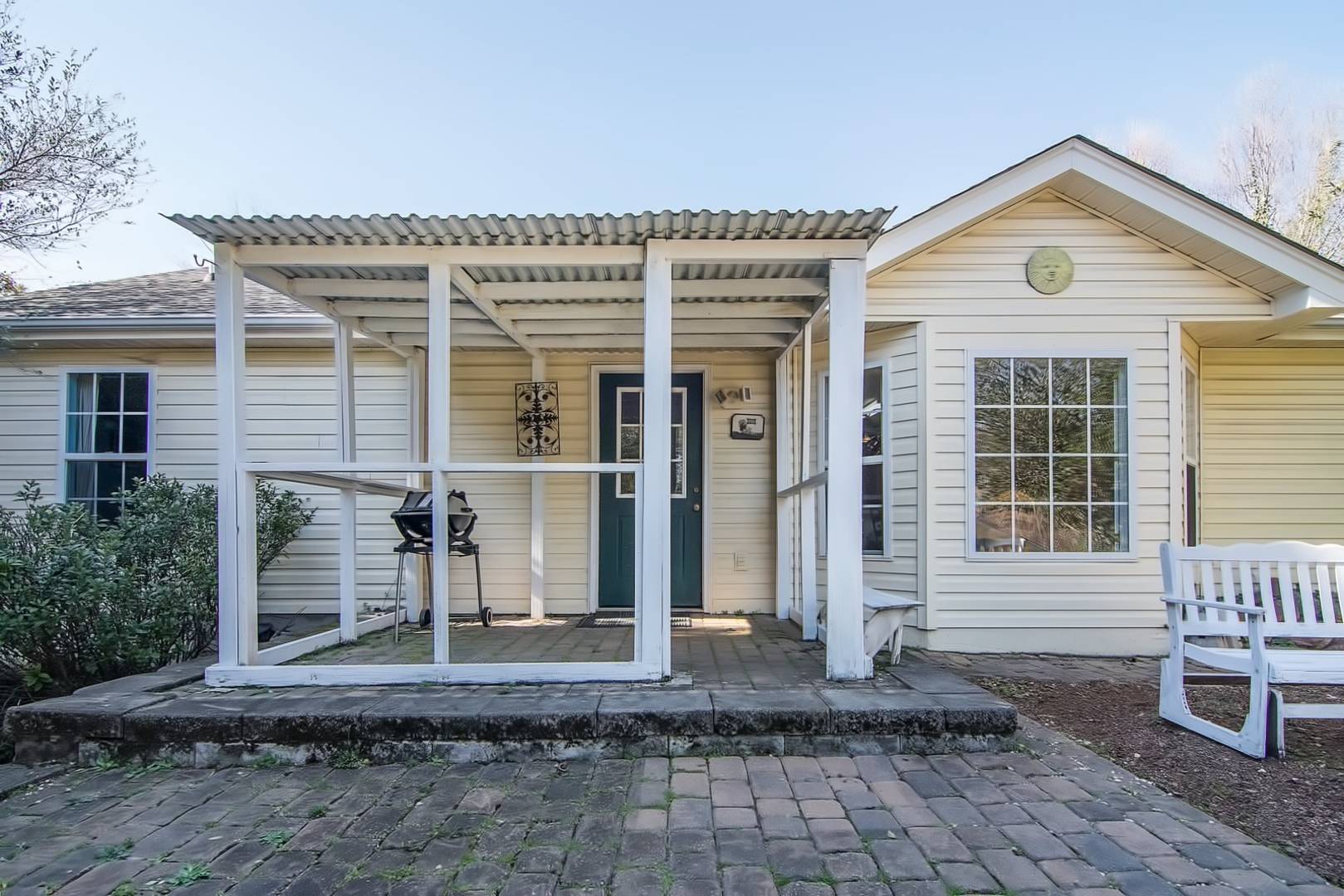 Brivity 687 Robinson Rd. Greer, SC 29651 Virtual Tour