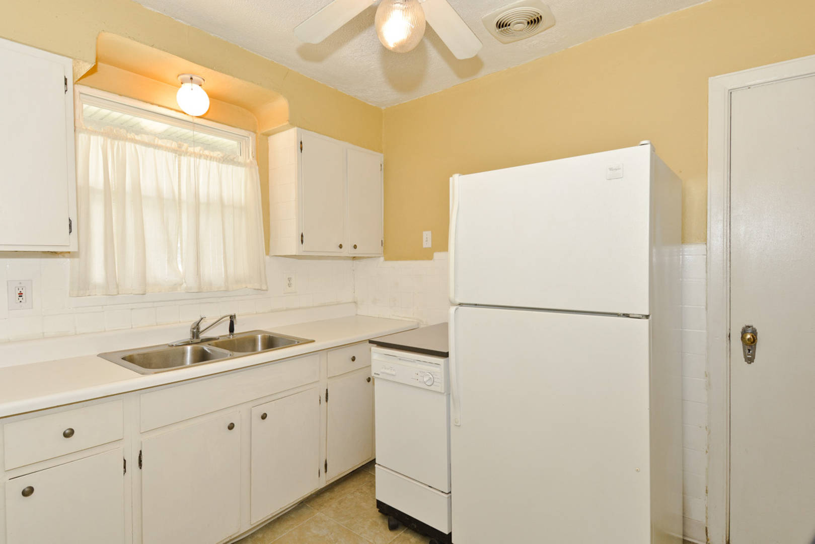 Brivity - 6819 Crest Avenue Saint Louis, MO 63130 - Virtual Tour