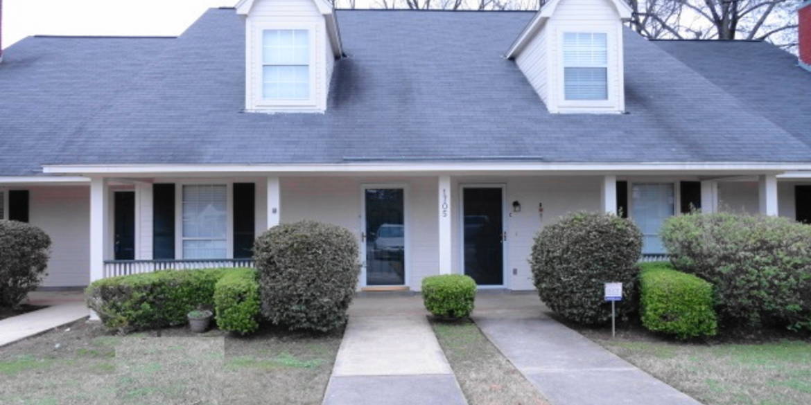 Brivity 1705 C Ridgemar Circle Monroe, LA 71201