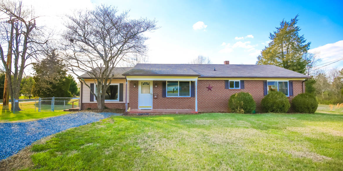 Brivity 8807 N Highway 150 Clemmons, NC 27012