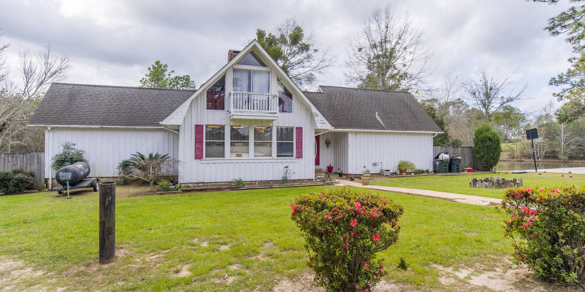 Brivity 40500 Lake Drive Bay AL 36507