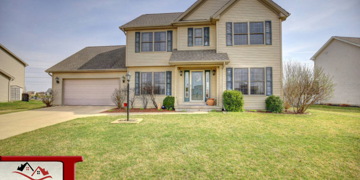 Brivity 524 Hawthorne Drive Saint Joseph, IL 61873