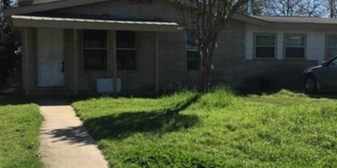 Brivity 222 Dresden Drive San Antonio, TX 78213