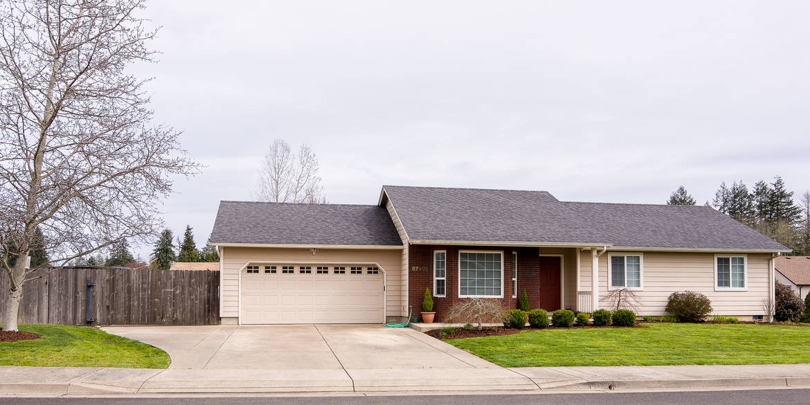 Brivity 87903 Oak Island Drive OR 97487