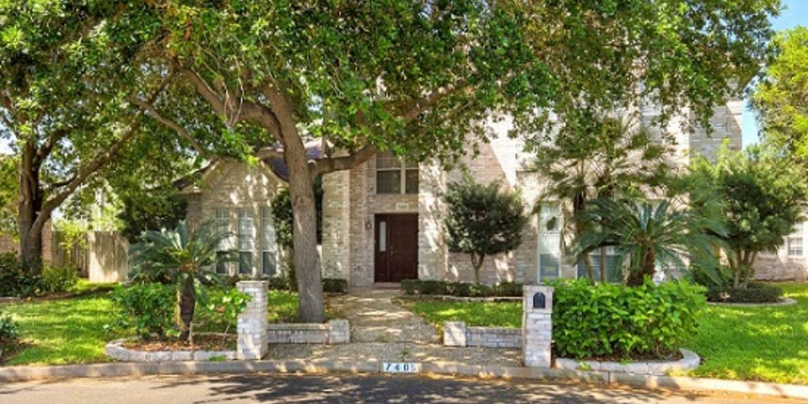 Brivity 7405 N 1st Street Mcallen, TX 78504