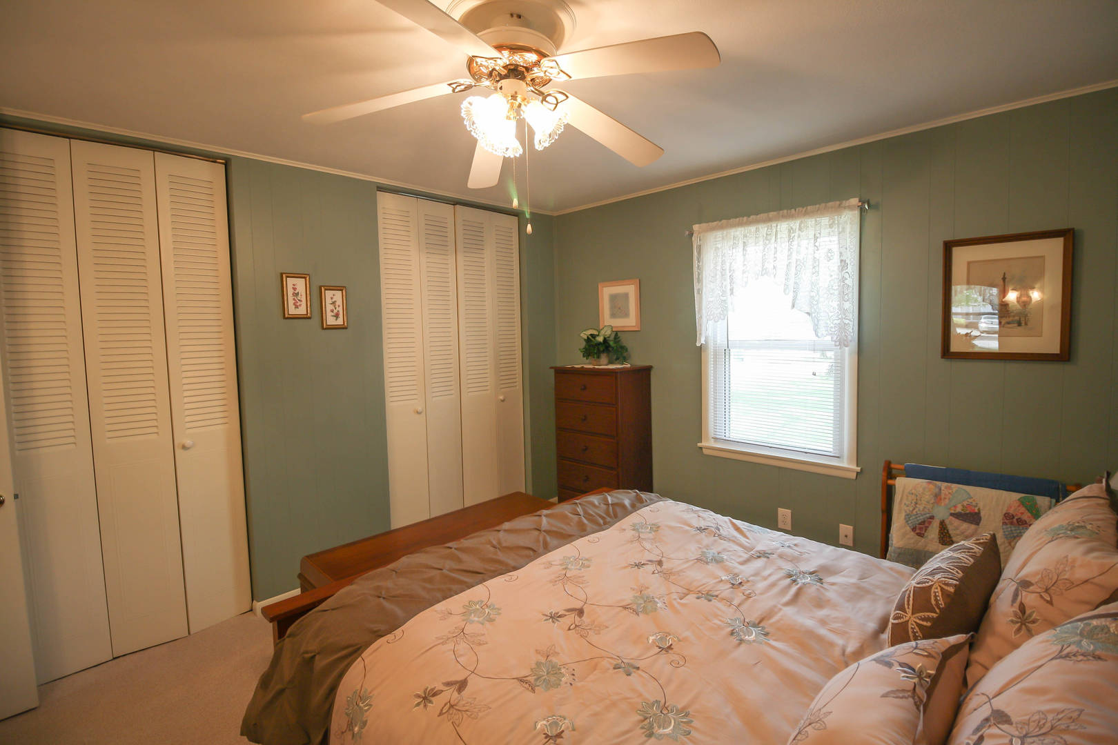 Brivity 2440 S Weaver Avenue Springfield, MO 65807 Virtual Tour