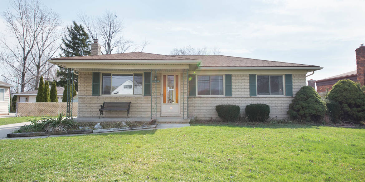 Brivity 32630 Kelly Rd Roseville, MI 48066