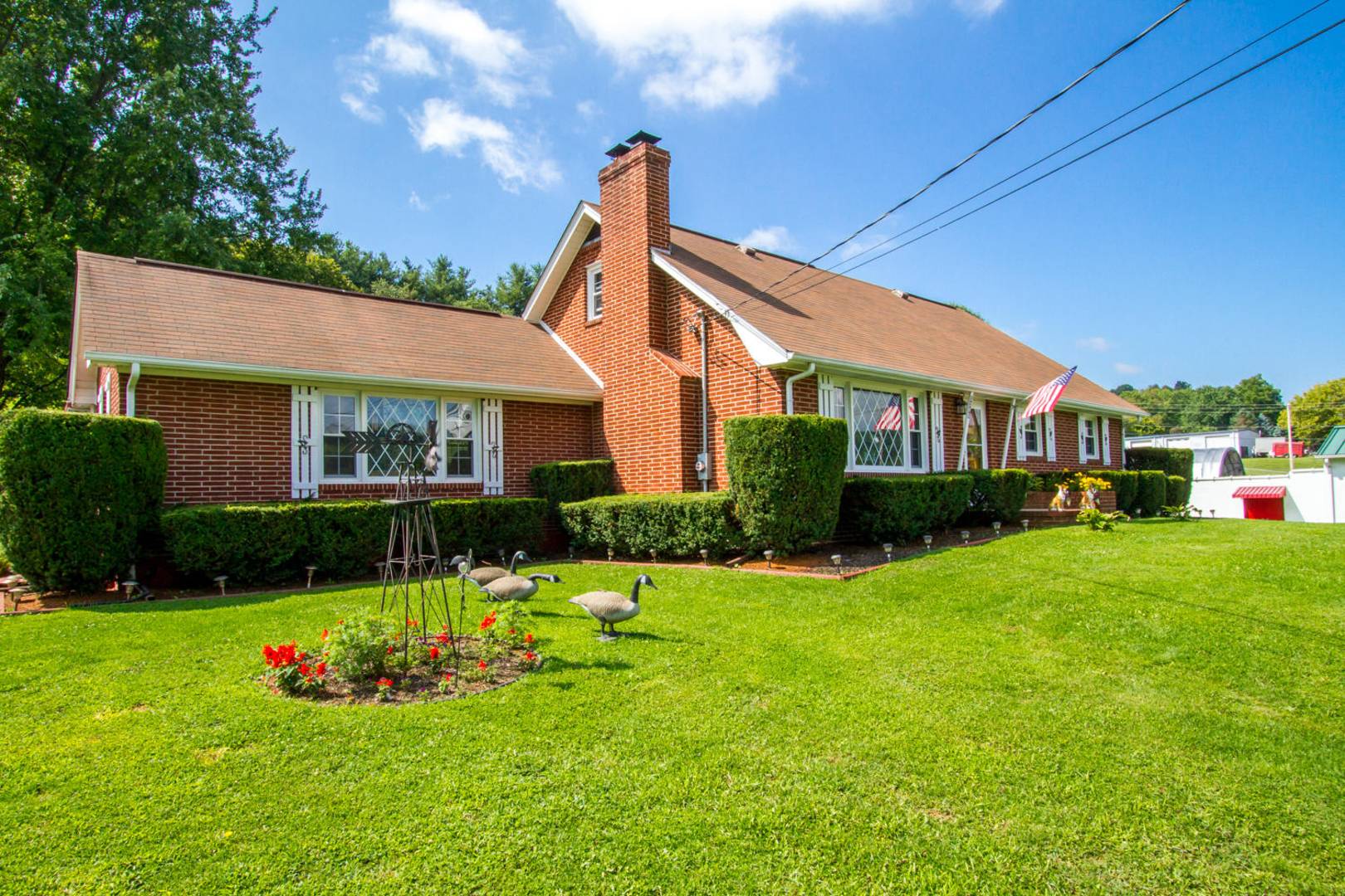 Brivity 5286 Lee Hwy Atkins, VA 24311 Virtual Tour