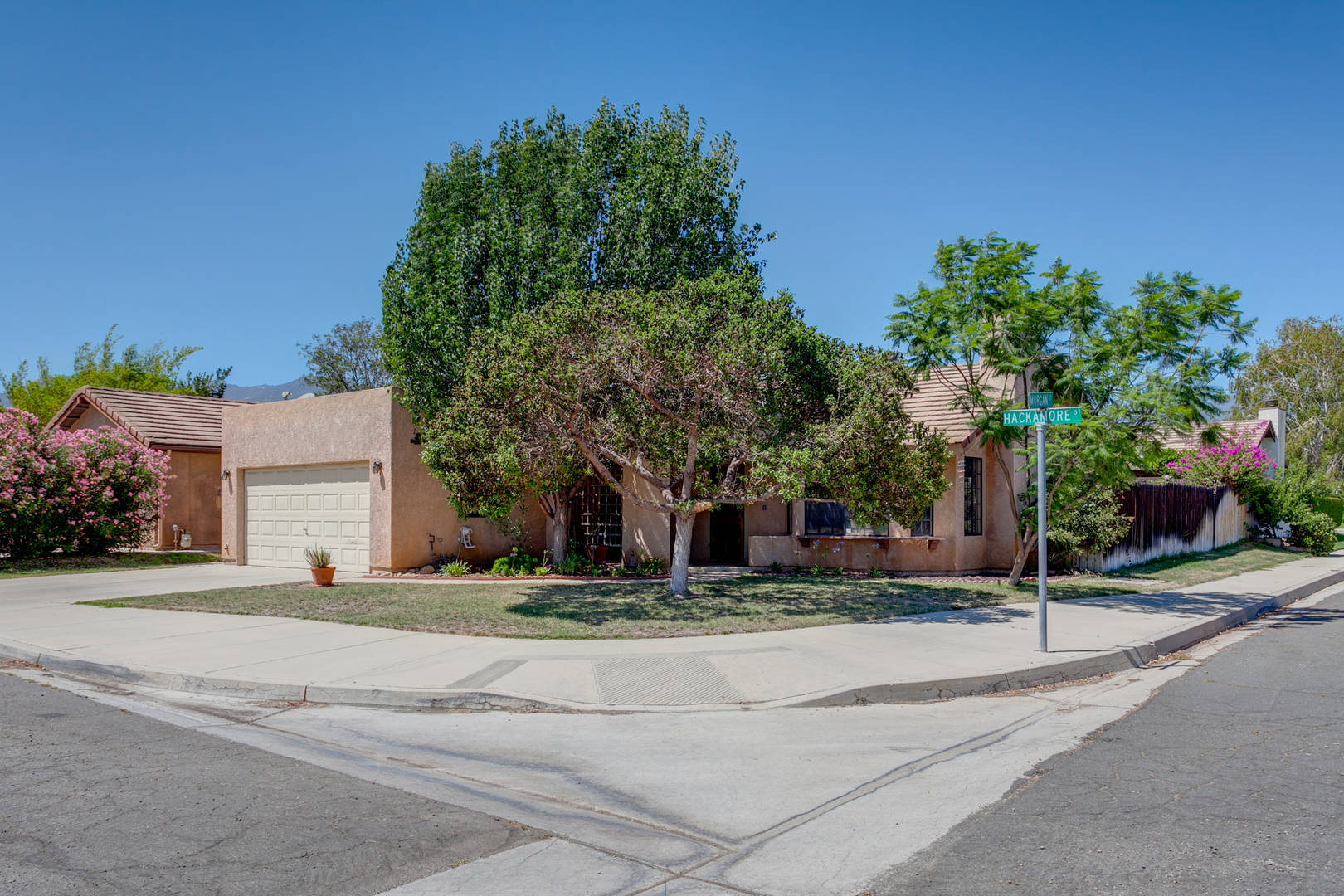 Brivity 891 Hackamore Street Ojai, CA 93023 Virtual Tour