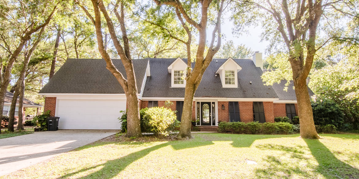Brivity 19707 Quail Creek Drive Fairhope, AL 36532
