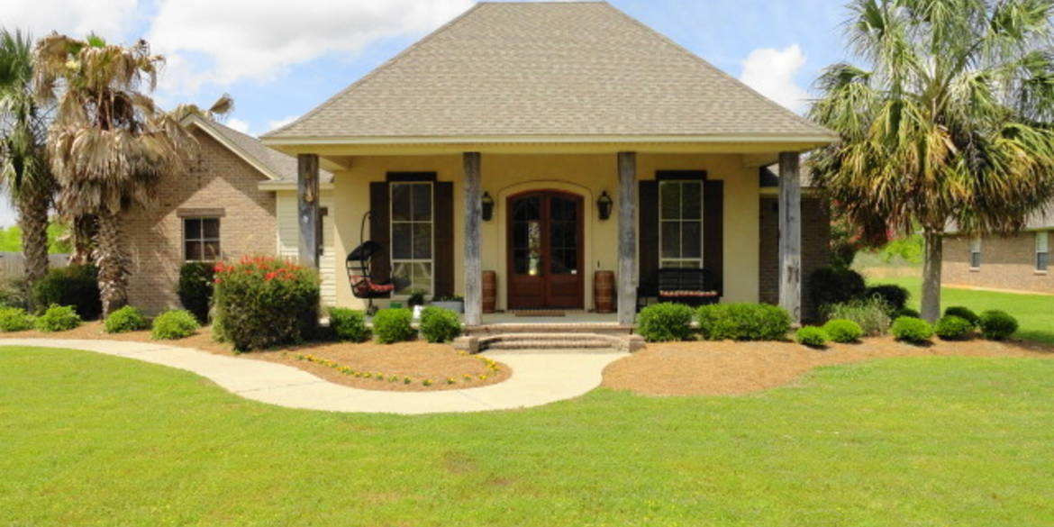 Brivity 422 E. Frenchman's Bend Monroe, LA 71203