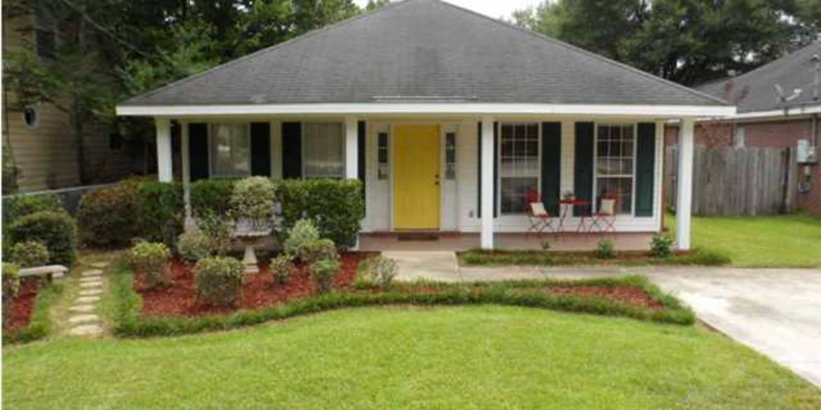 Brivity 1003 Wesley Avenue Mobile, AL 36609