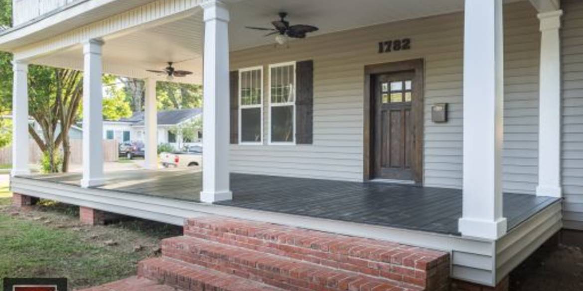 Brivity 1782 Albert St. Alexandria, LA 71301