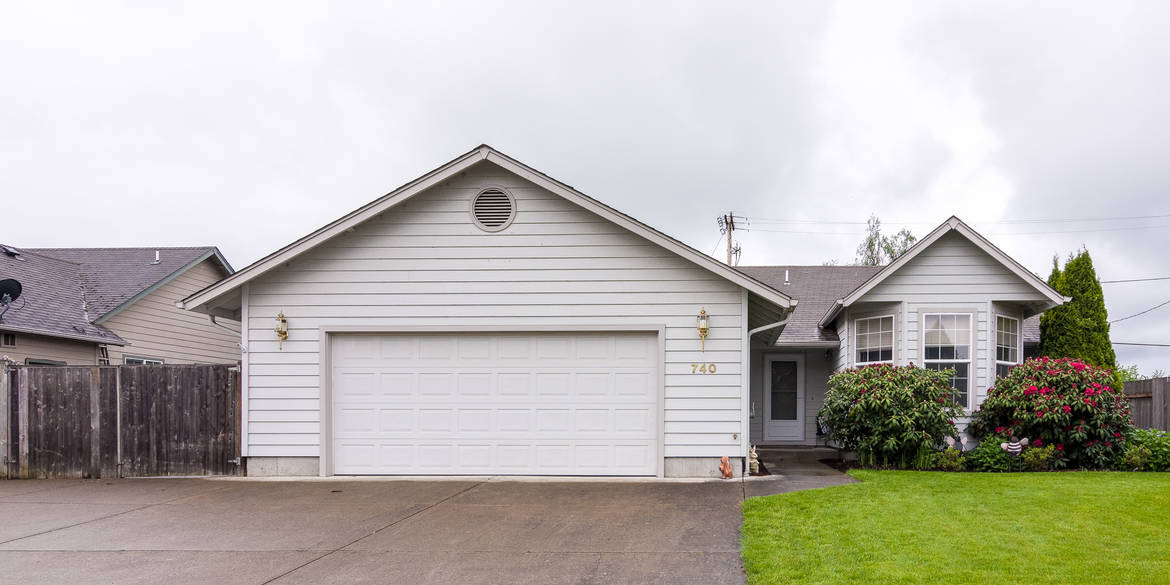 Brivity 740 Woodland Acres Ln Eugene, OR 97402