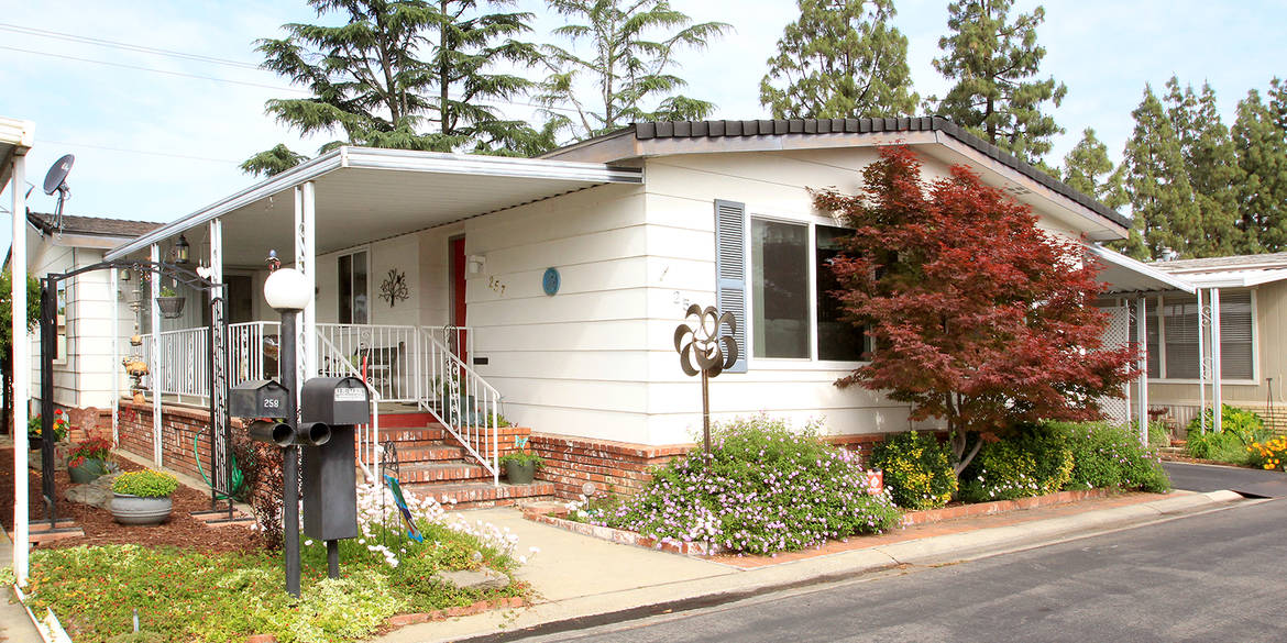 Brivity 2706 W Ashlan Sp 257 Fresno, CA 93705