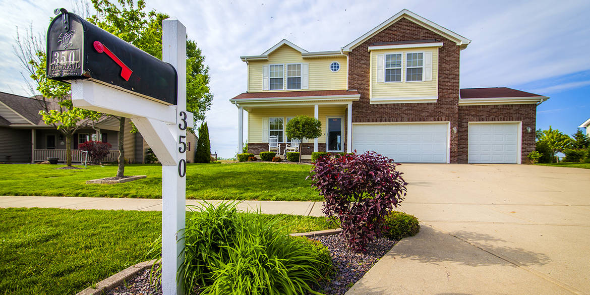 Brivity Seller 350 Blue Spruce Pendleton, IN 46064