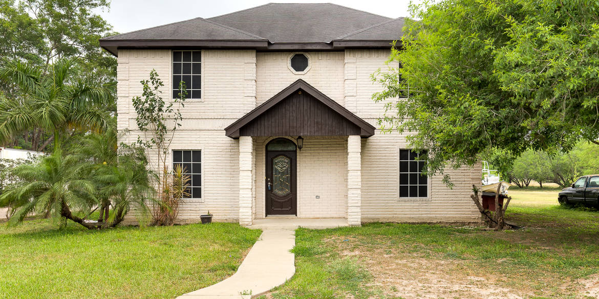 Brivity 804 S. San Antonio Avenue San Juan, TX 78589