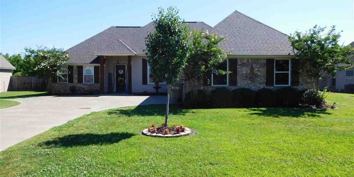 Brivity 412 Bunker Lane Monroe, LA 71203