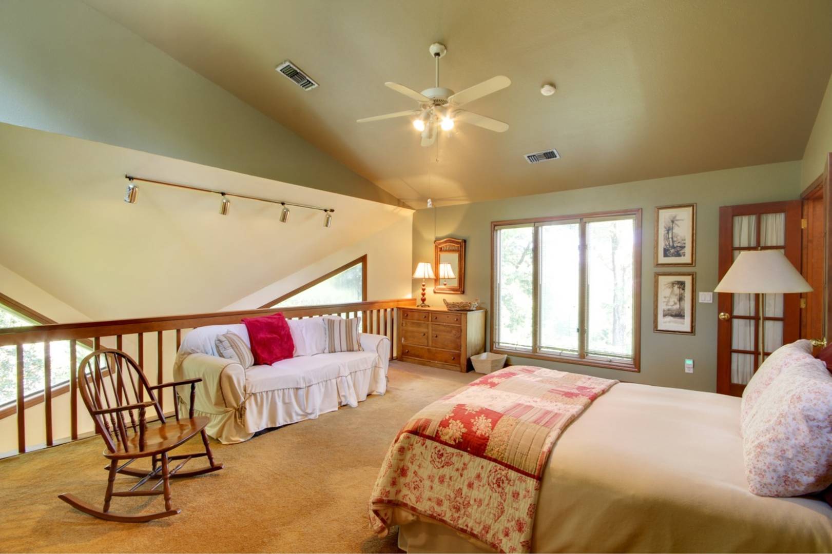 101 E. Cypress Point Pensacola, FL 32514